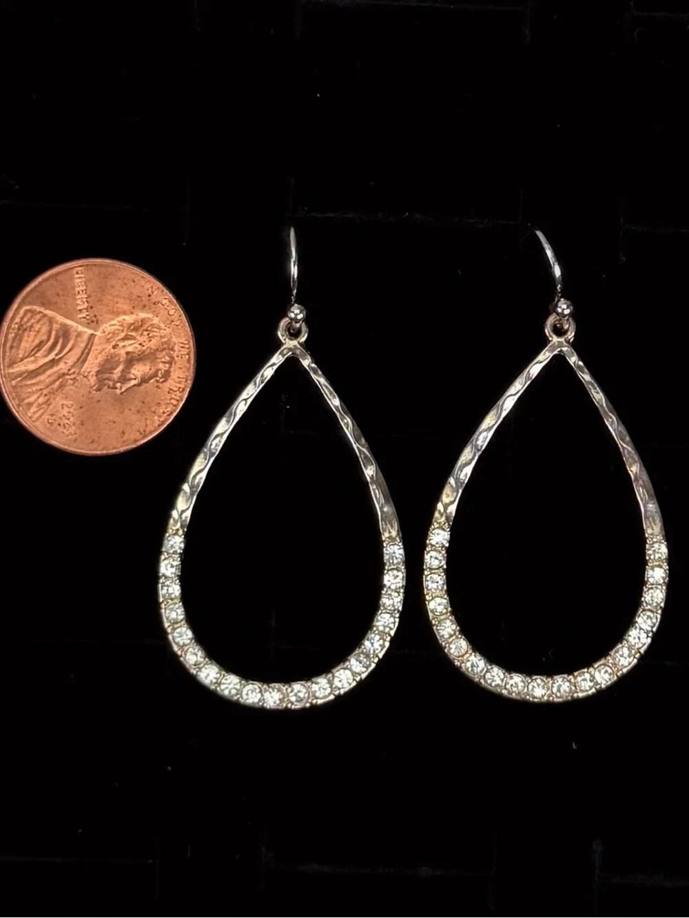 Vintage Silvertone, delicate minimalist bling costume pierced earrings